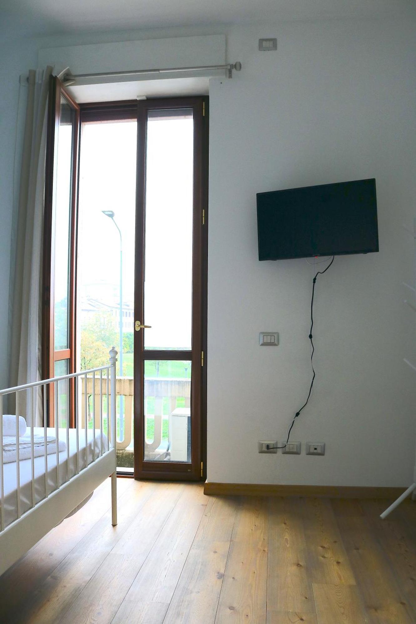 Lovely Navigli Studio With Balcony - Via Carlo Torre Milán Exterior foto